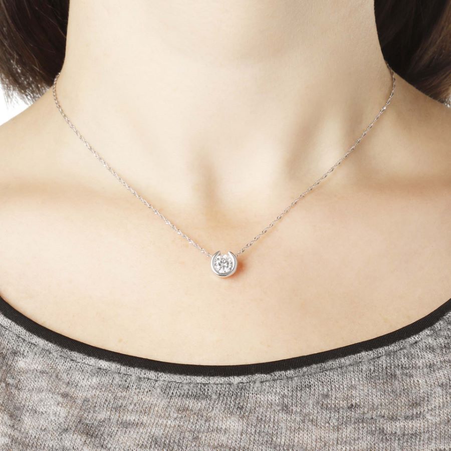 Solitaire Pendant with 18" Chain Necklace by MILOR COMMENTSOLD