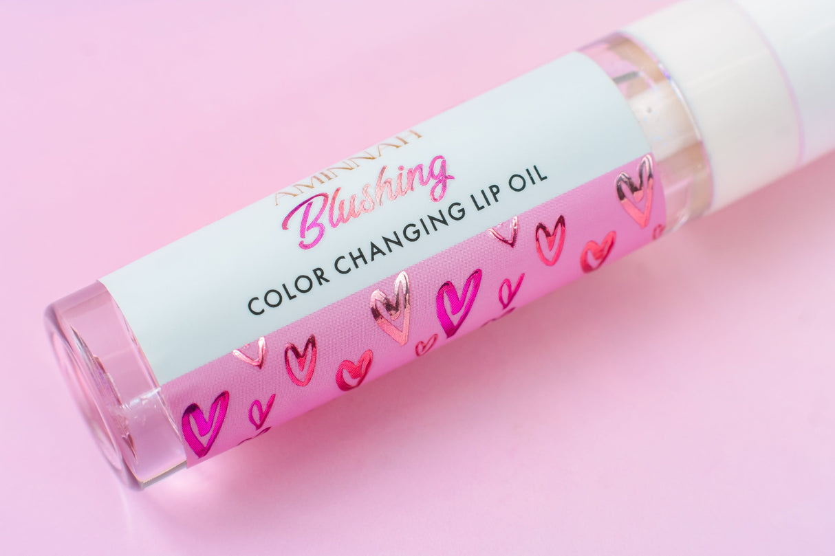 Blushing Color Changing Lip Oil by AMINNAH