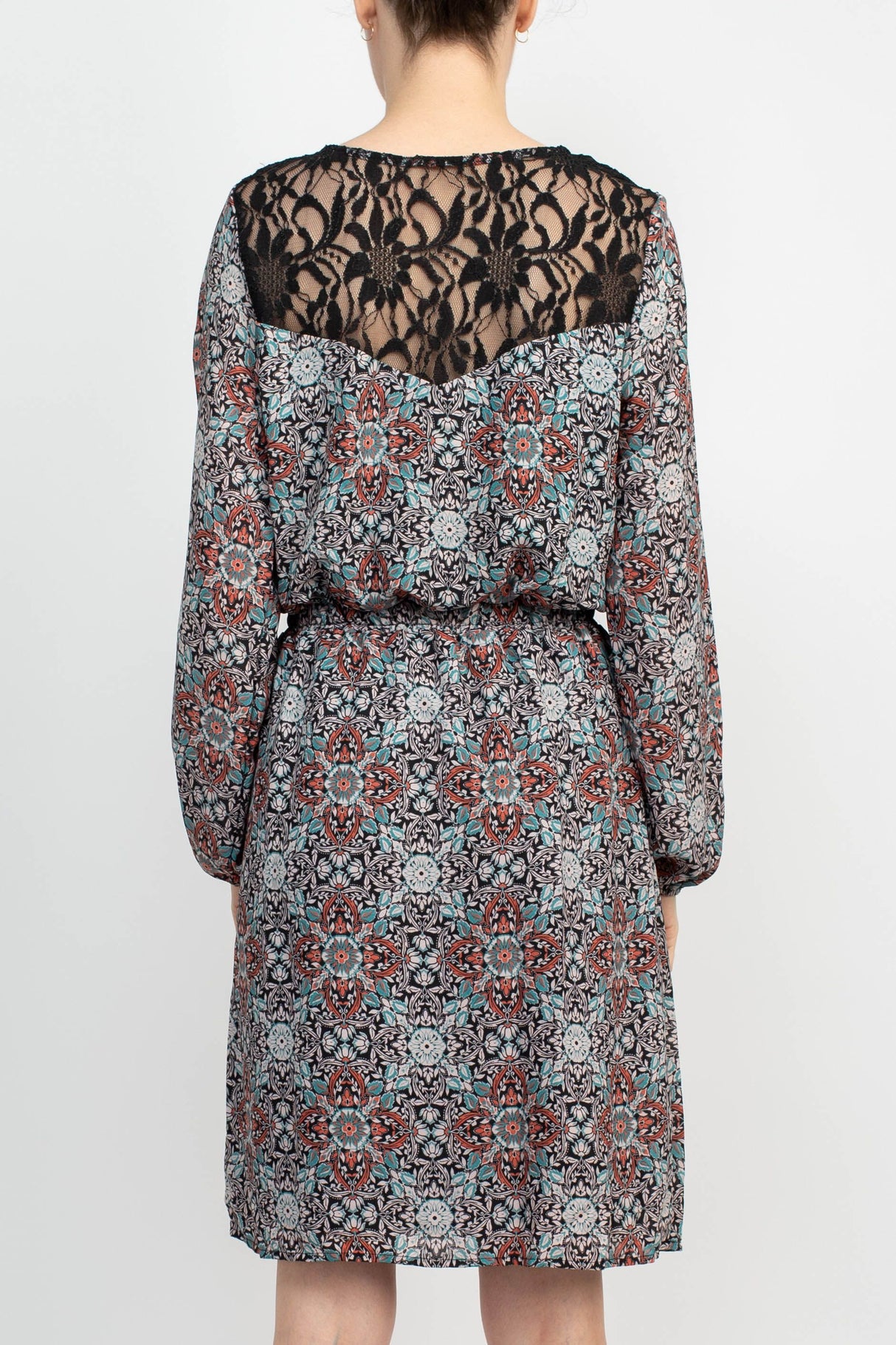 Emma & Michele V-Neck Blouson Elastic Waist Long Sleeve Floral Print Crepe Dress by Curated Brands