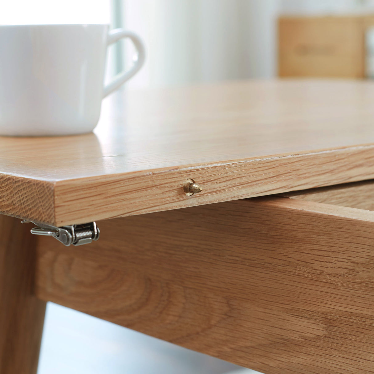 Natural Solid Oak Round Corner Dining Table by Blak Hom