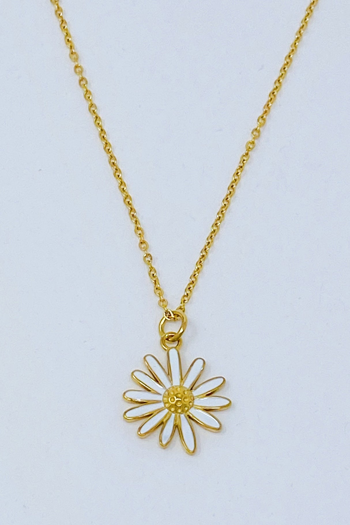 Sweet Daisy Necklace by Ellisonyoung.com