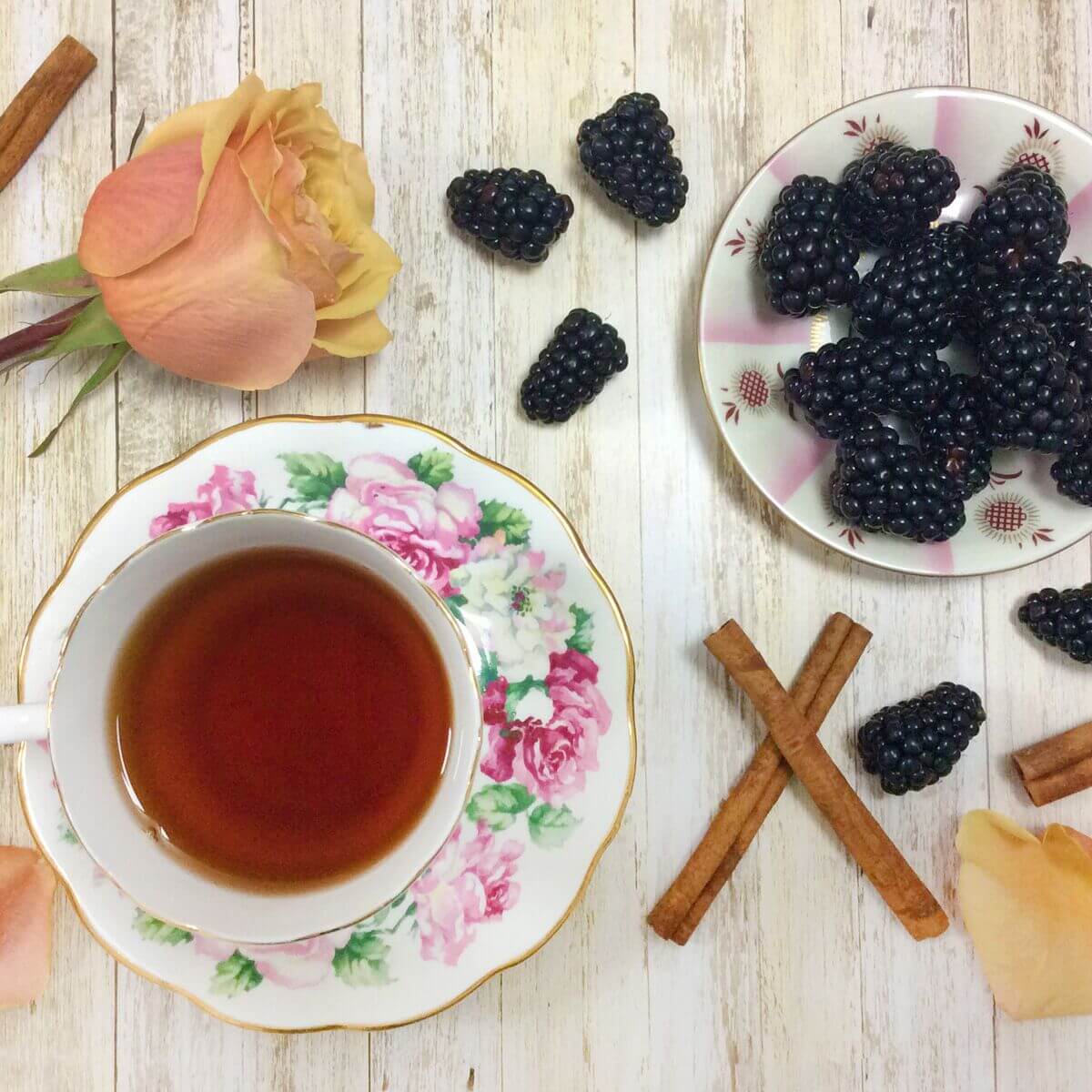 Portland Rose City Chai (Blackberry - Rose) by Plum Deluxe Tea