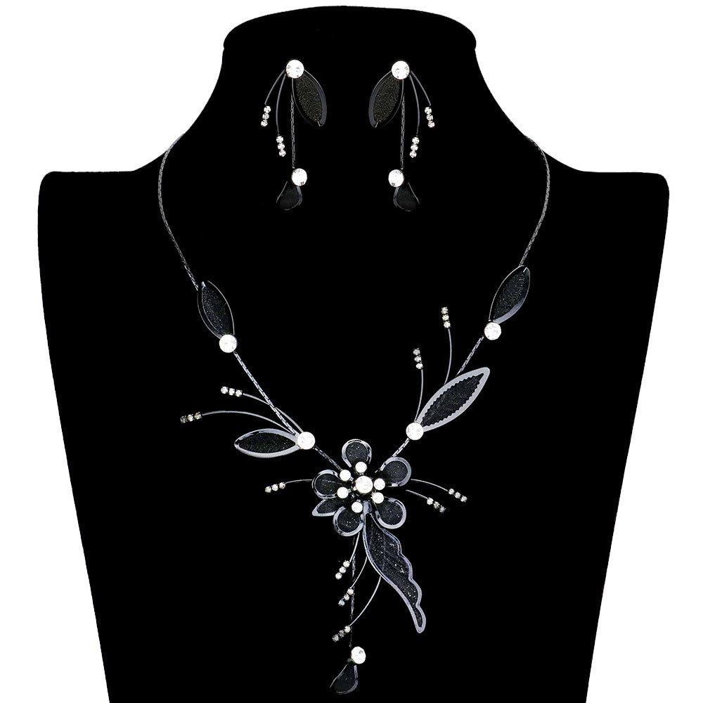 Crystal Detail Metal Mesh Flower Vine Necklace by Madeline Love