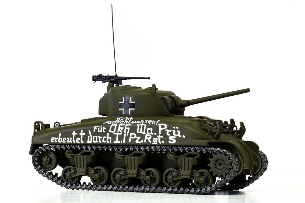 M4A1 Sherman Medium Tank "BeutePanzer (Trophy Tank) US Army North African Campaign Captured by L./PzRgt 5 Tunisia" (1943) German Army "Military Legends" Series 1/50 Diecast Model by Corgi