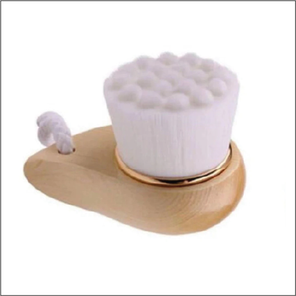 Facial Brush with Bamboo Handle by Choixe
