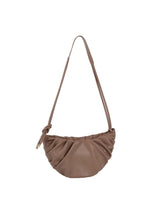 Pleated knotted shoulder bag by hfstylish