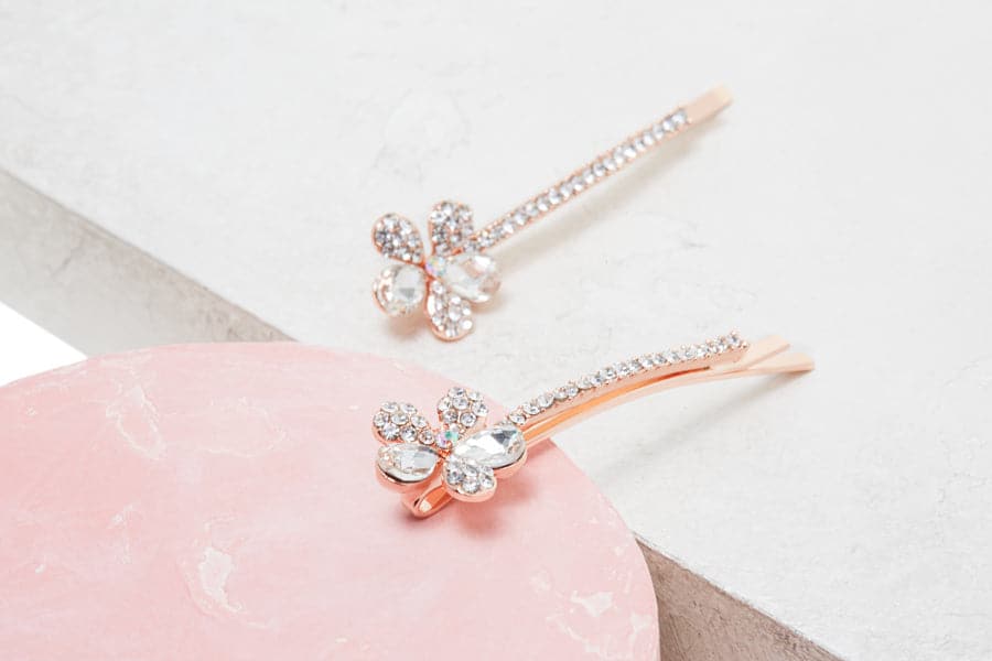 NuMe Flower Hair Pin Set by NuMe