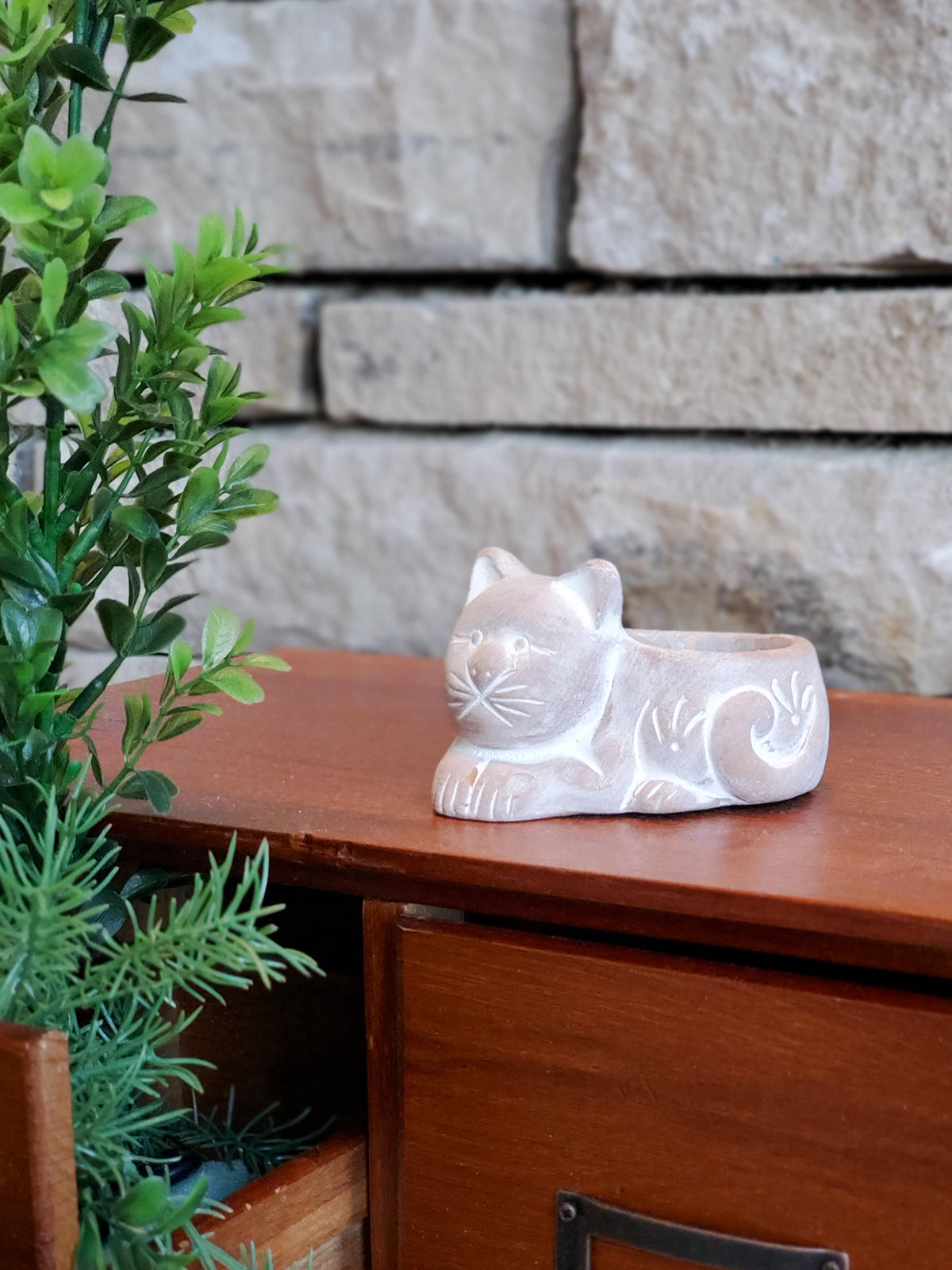 Terracotta Tea Light Candle Holder - Cat by KORISSA