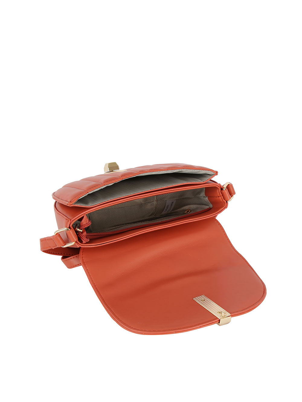 Front Flap saddle with lock by hfstylish