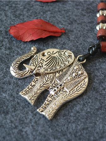 Sliver Elephant Pendant Necklace by migunica