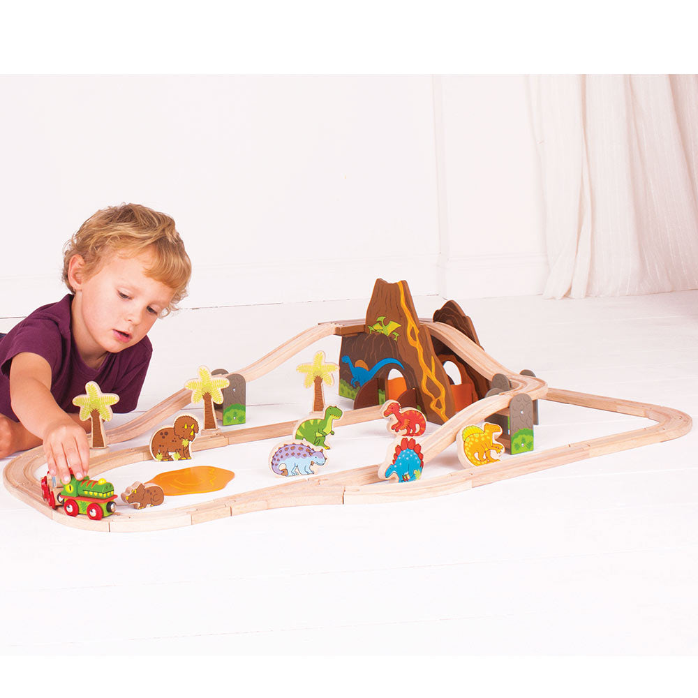 Dinosaur Railway Set by Bigjigs Toys US