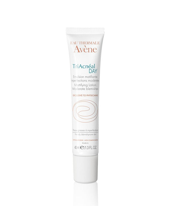 Avene TriAcnéal Day Mattifying Lotion by Skincareheaven