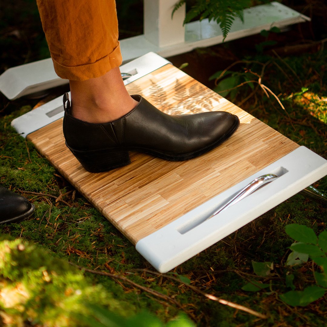 Footrest | Closed Loop Collection by EFFYDESK