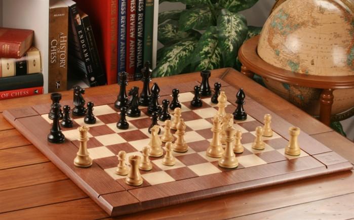 Heirloom Club Chess Set by Chess House