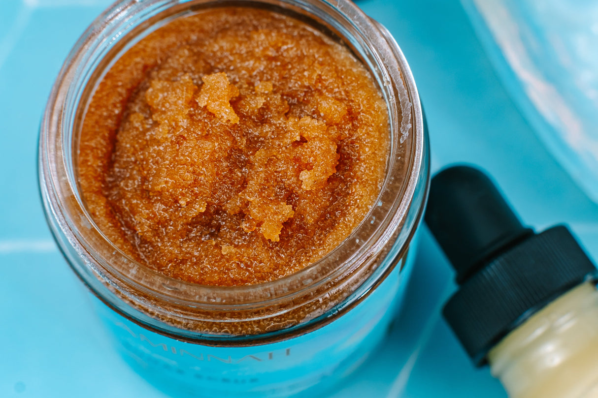 Eczema Sugar Scrub by AMINNAH