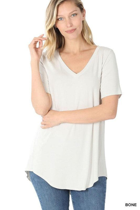 LUXE RAYON SHORT SLEEVE V-NECK HI-LOW HEM TOP - VYSN