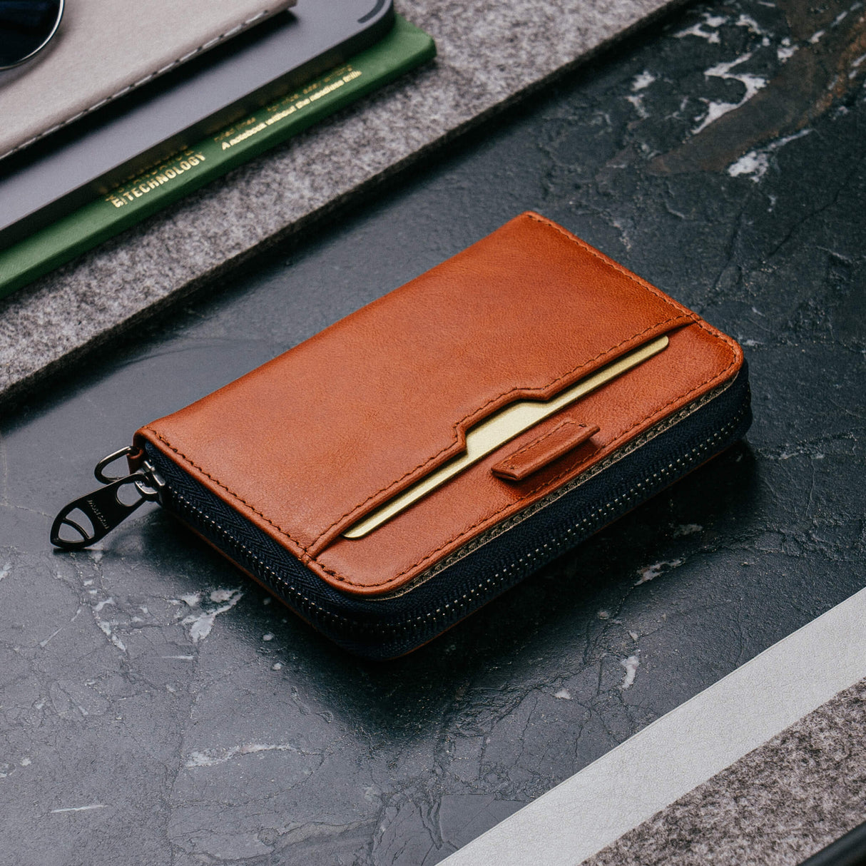 MAYFAIR Zipper Wallet by Vaultskin