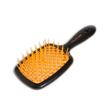 NuMe Scalp Massage Brush by NuMe