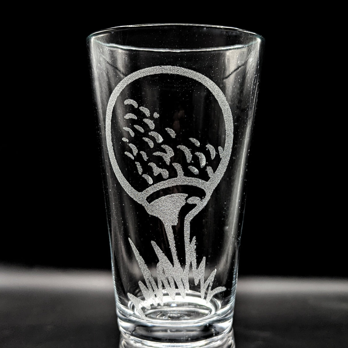 GOLF Pint Glasses by LumEngrave