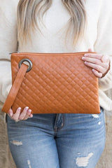 Quilted Wristlet Clutch - Vysn