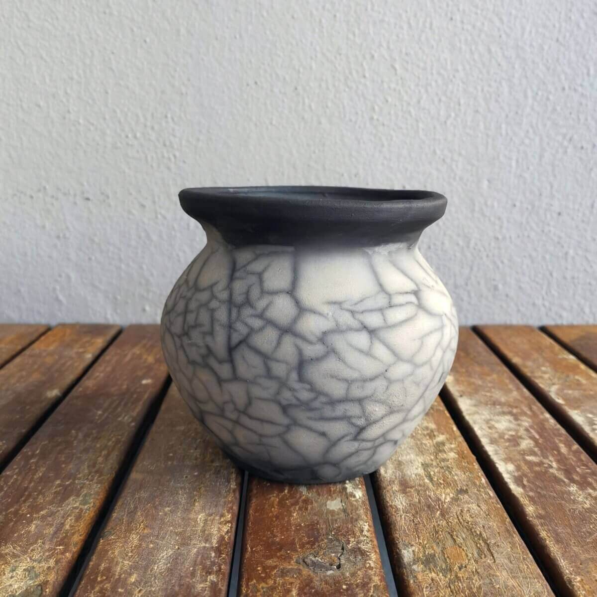 RAAQUU HOFU raku pottery vase by RAAQUU