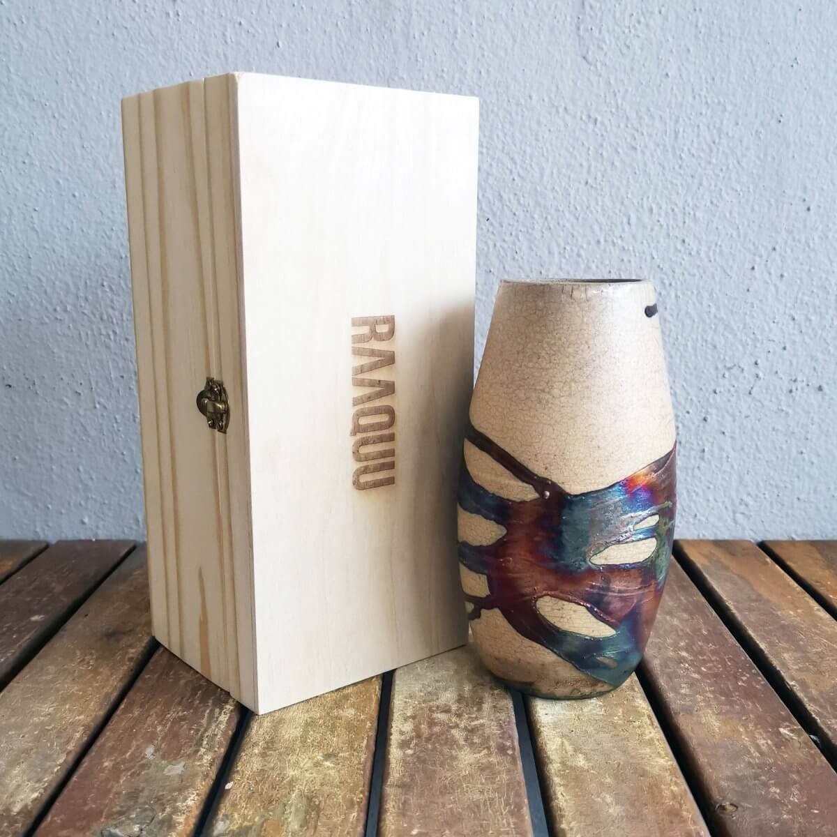 Tsuri Ceramic Raku Pottery Vase with Gift Box by RAAQUU