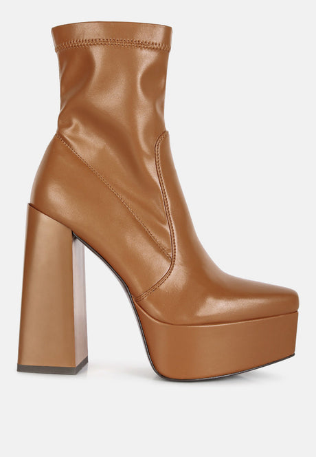 whippers patent pu high platform ankle boots by London Rag