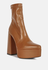 whippers patent pu high platform ankle boots by London Rag