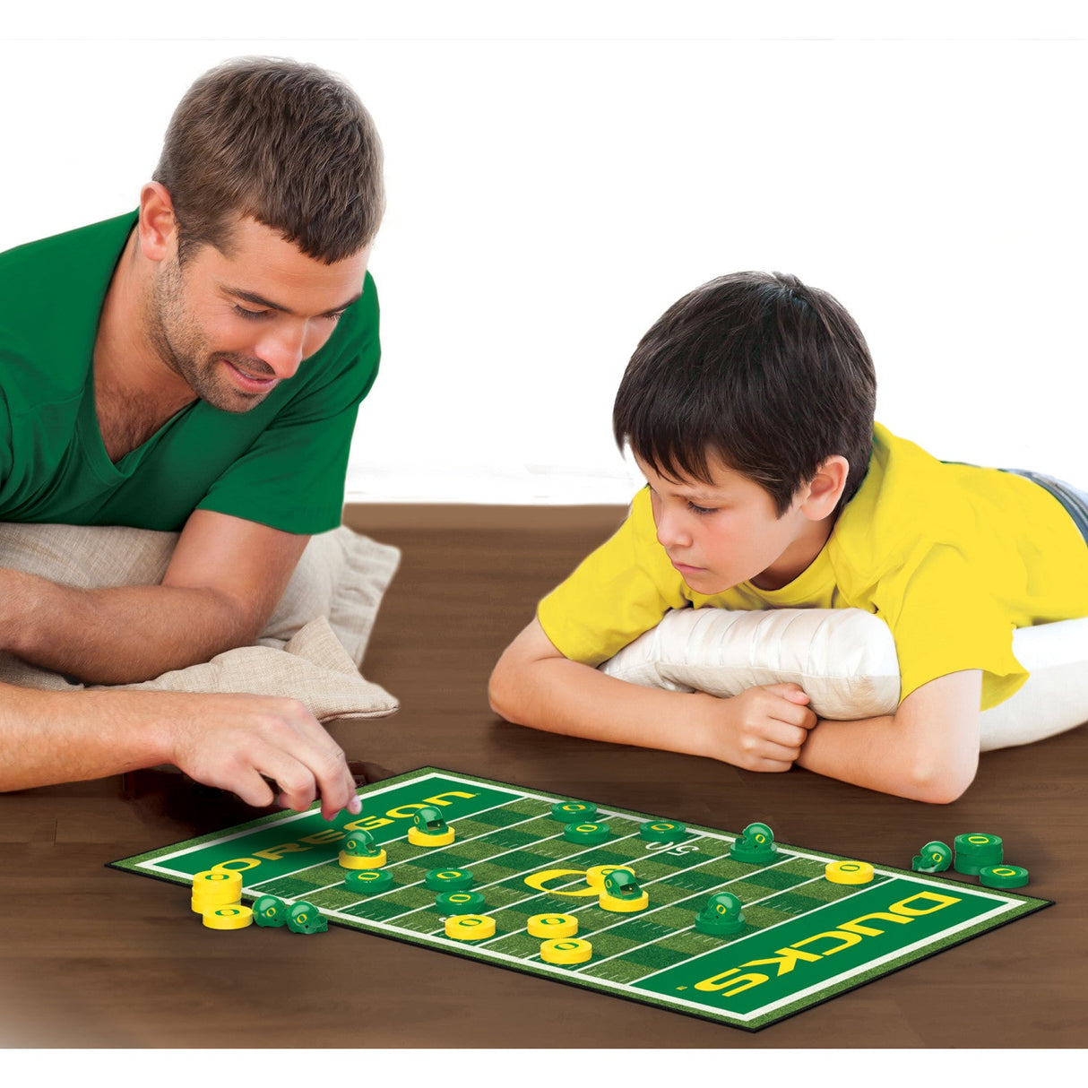 Oregon Ducks Checkers Board Game by MasterPieces Puzzle Company INC