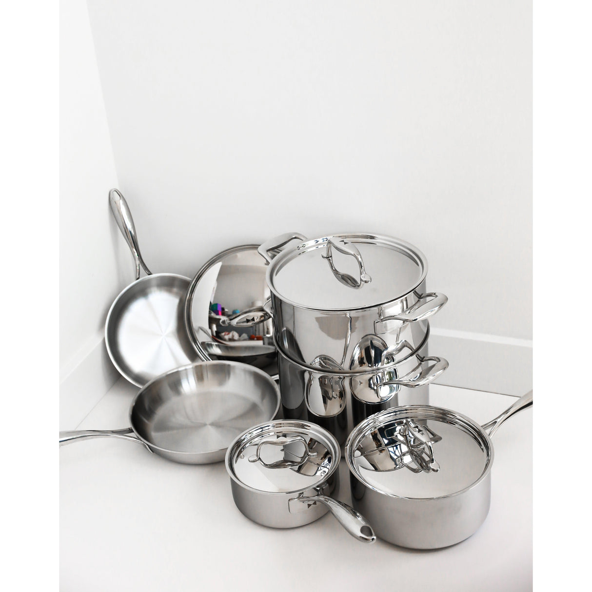 Duratux Tri-Ply Cookware Bundle by Tuxton Home - Vysn