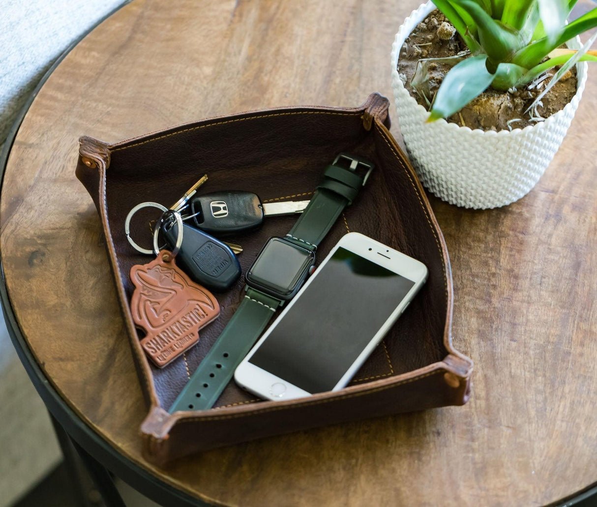 Rivet Valet Tray by Lifetime Leather Co - Vysn