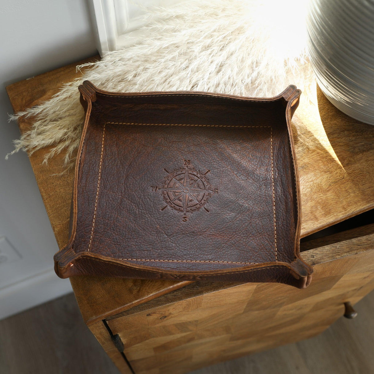 Rivet Valet Tray by Lifetime Leather Co - Vysn