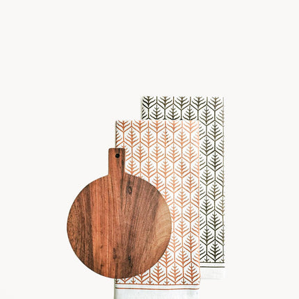 Wooden Round Serving Board Gift Set by KORISSA - Vysn